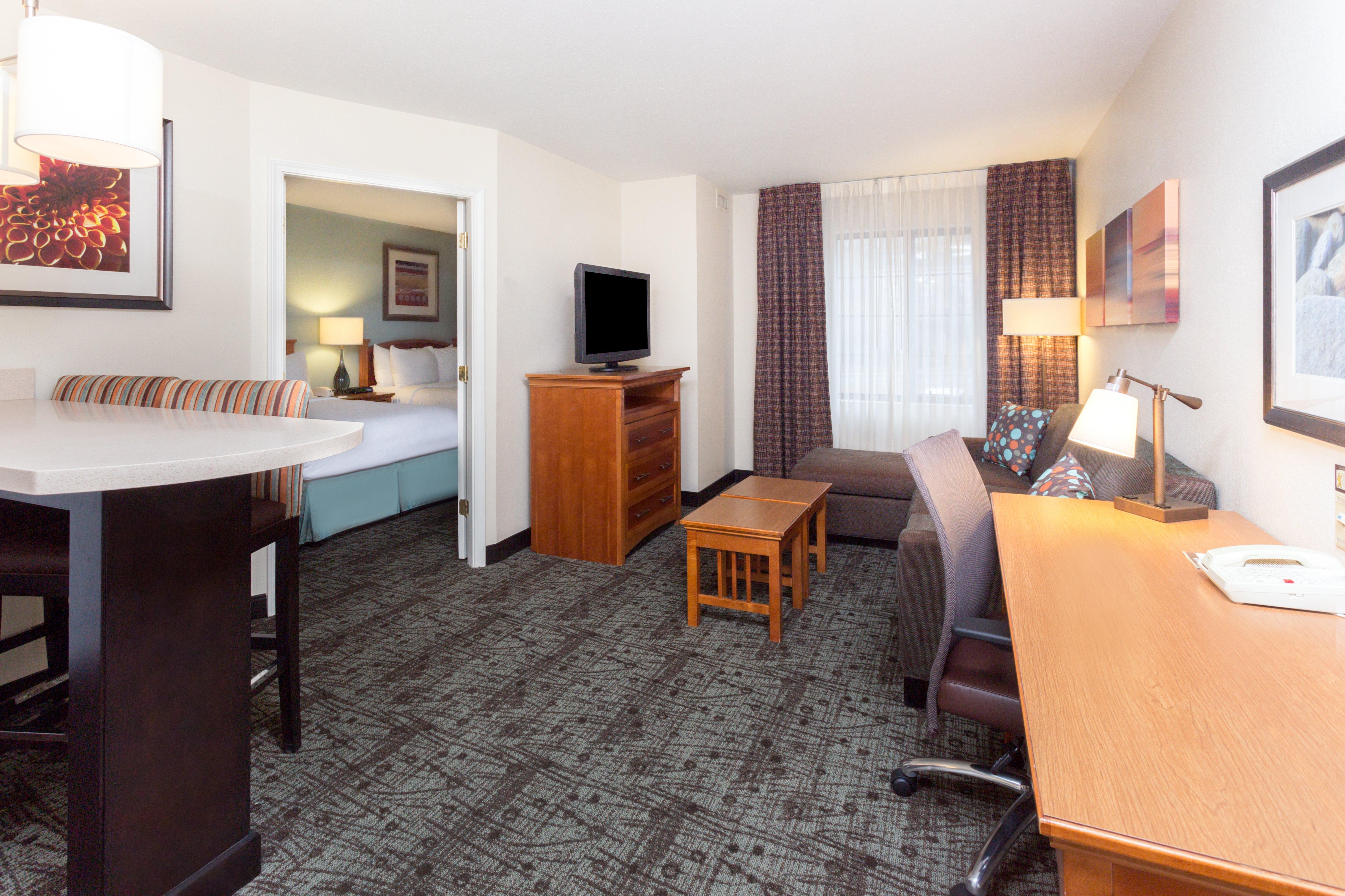 Sonesta Es Suites Atlanta Perimeter Center Данвуди Экстерьер фото