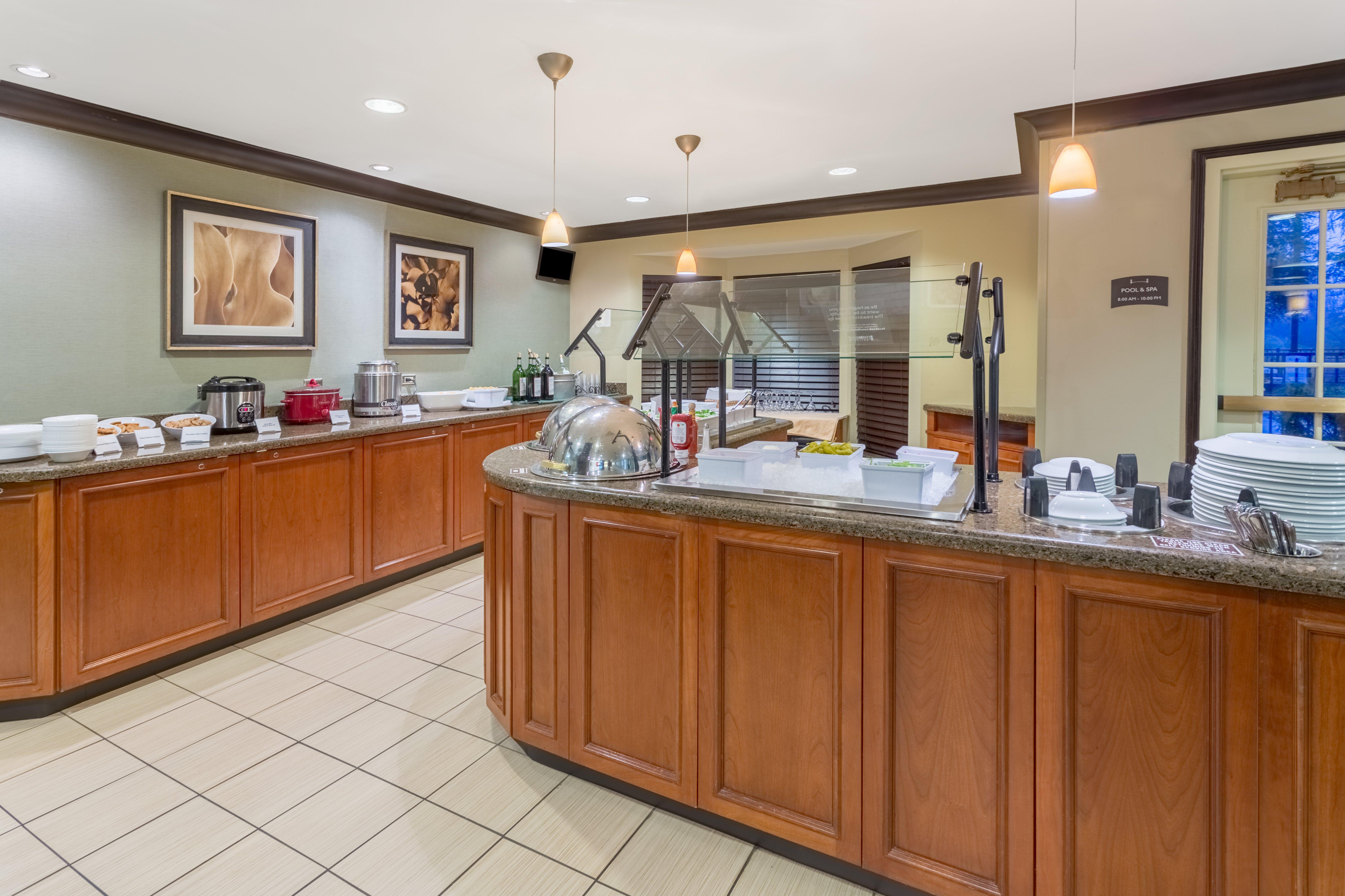 Sonesta Es Suites Atlanta Perimeter Center Данвуди Экстерьер фото