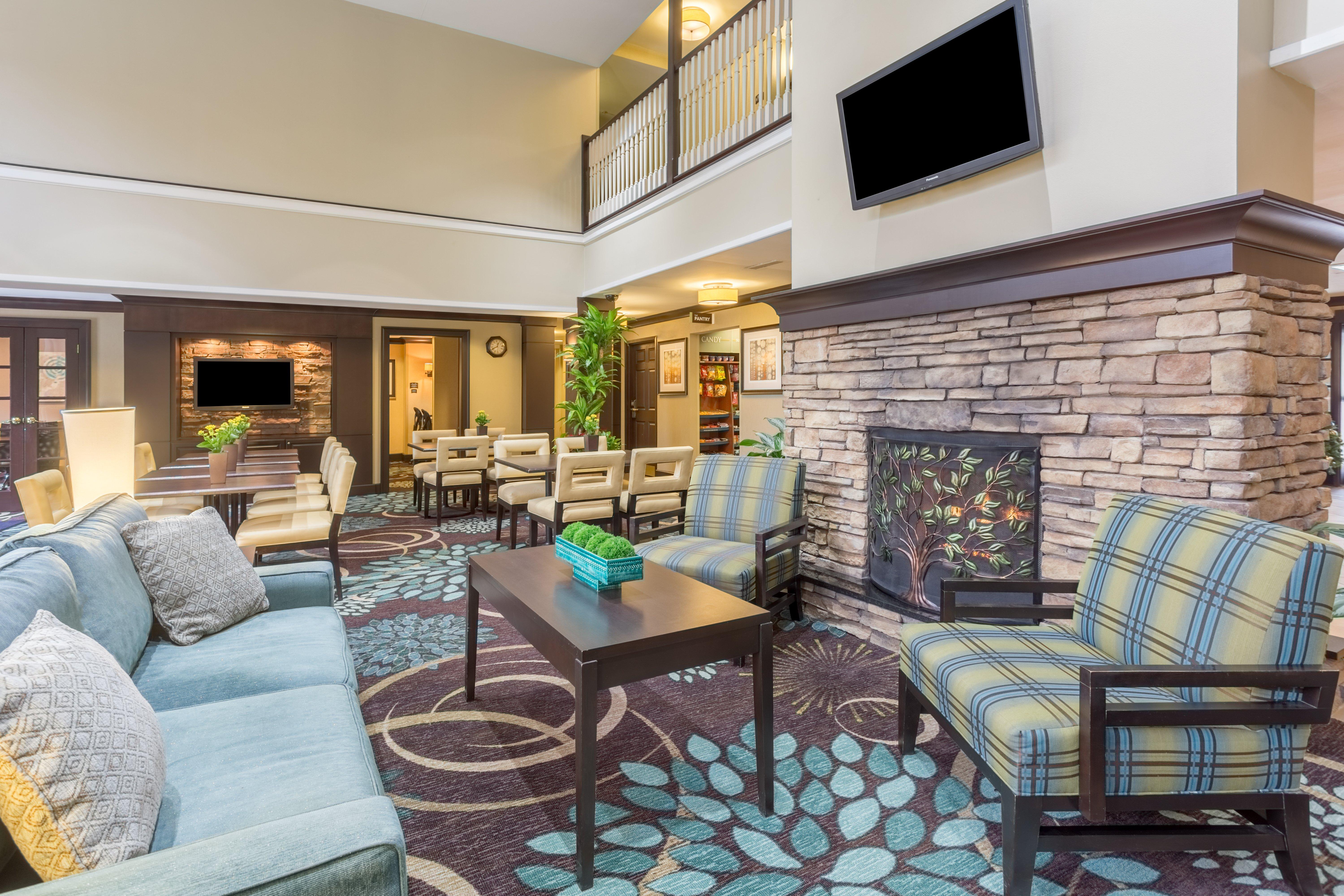 Sonesta Es Suites Atlanta Perimeter Center Данвуди Экстерьер фото