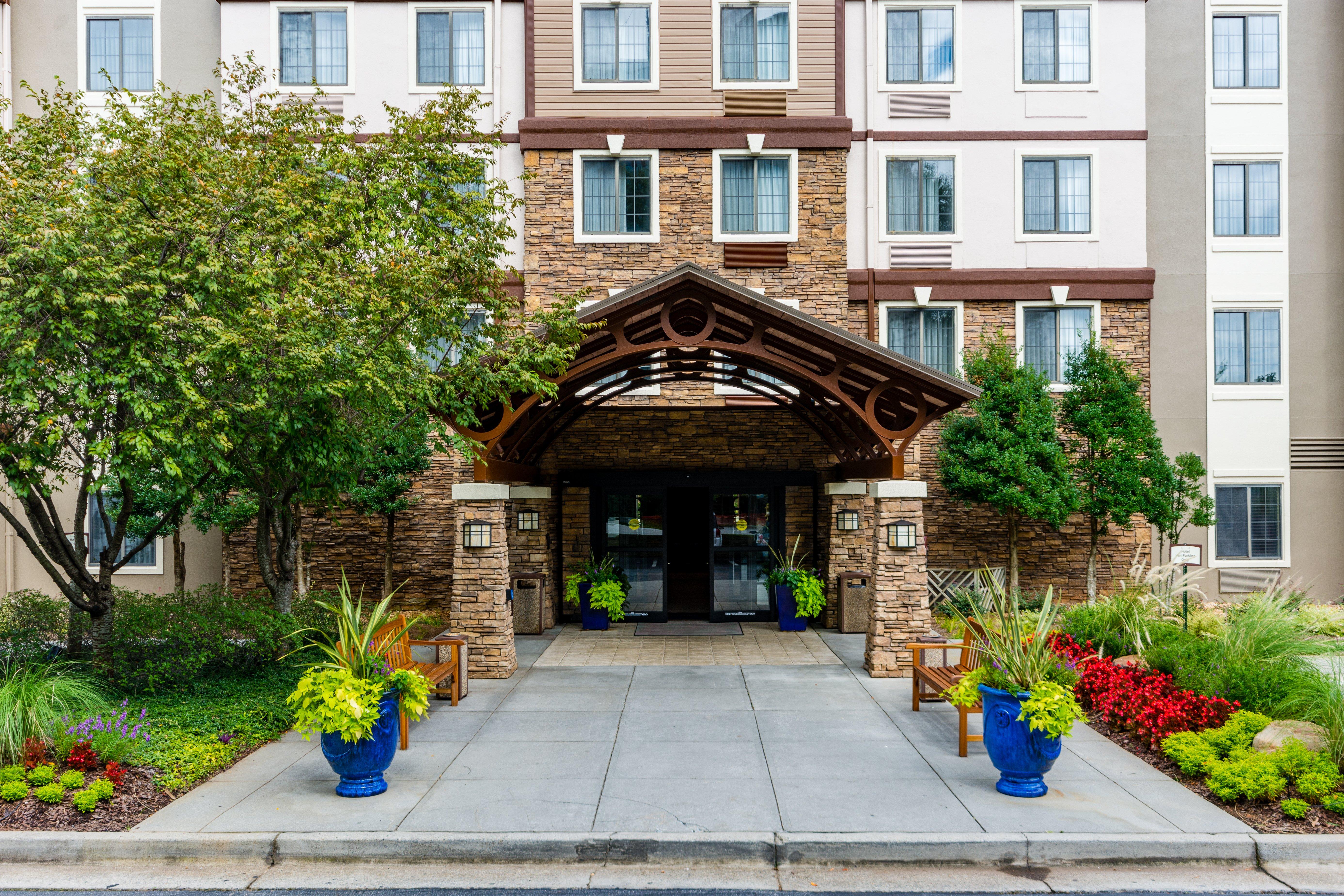 Sonesta Es Suites Atlanta Perimeter Center Данвуди Экстерьер фото