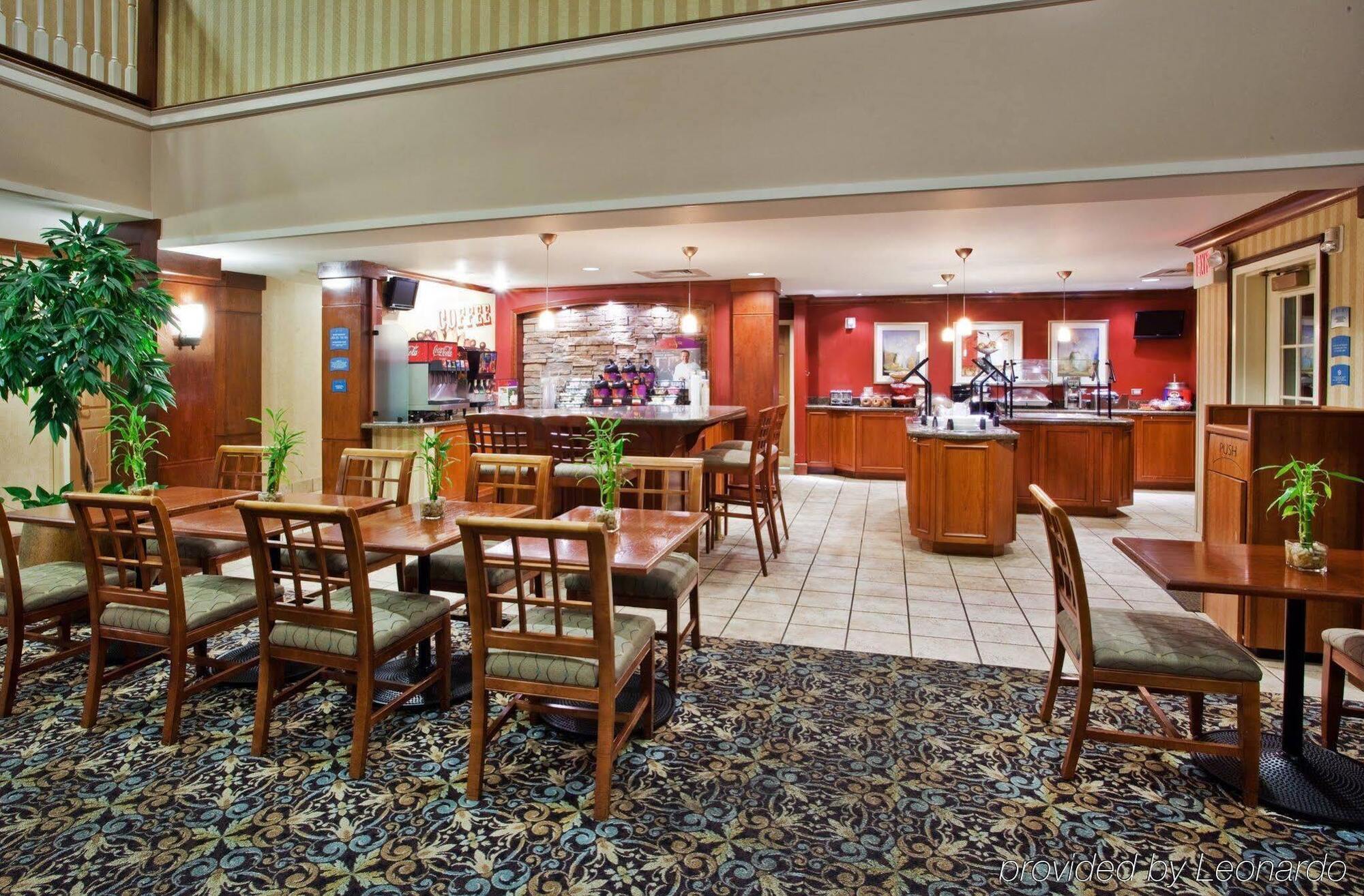 Sonesta Es Suites Atlanta Perimeter Center Данвуди Экстерьер фото